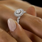 The Baleria Solitaire Ring - thumb 6