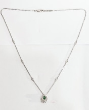 The Droperald Pendant Necklace - thumb 4