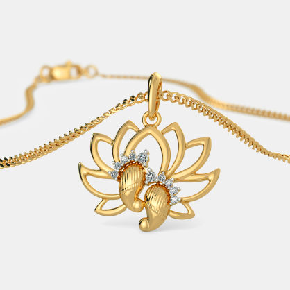 The Shreeya Pendant