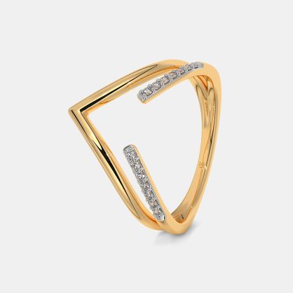 The Arilena Chevron Ring
