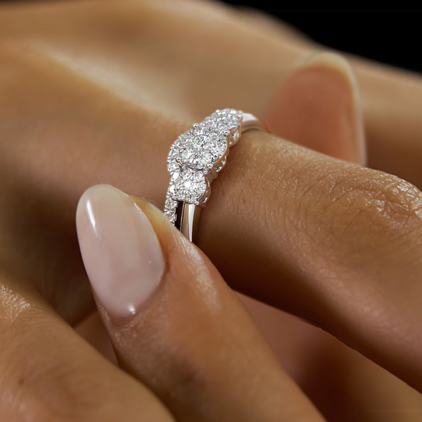The Ellsworth Bridal Ring Set - image 6