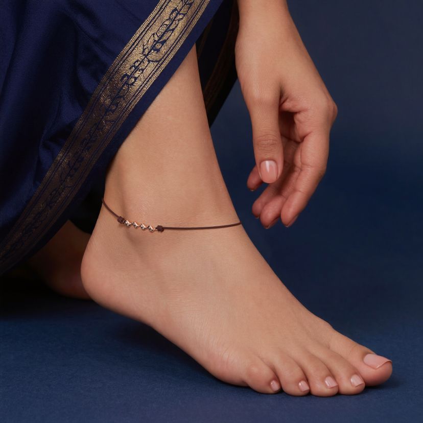 The Rizzio Slider Anklet - image 3