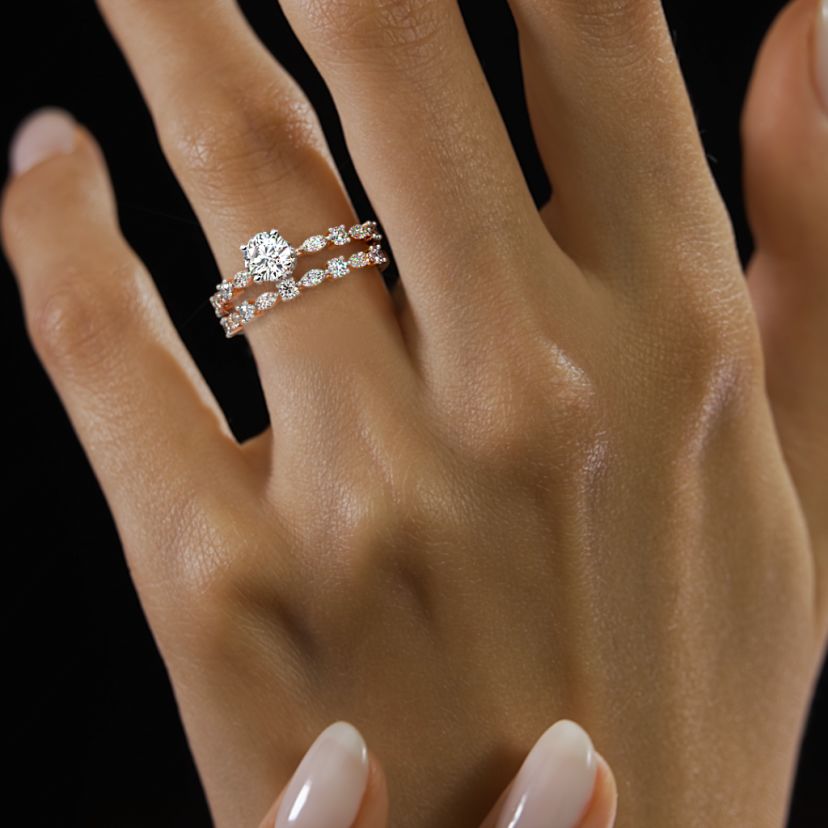 The Lumiere Des Etoiles Bridal Ring Set - image 4