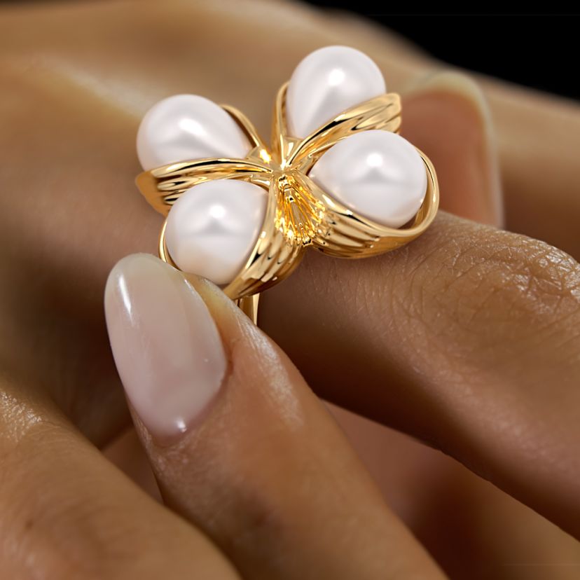 The Pearl Elegance Statement Ring - image 6
